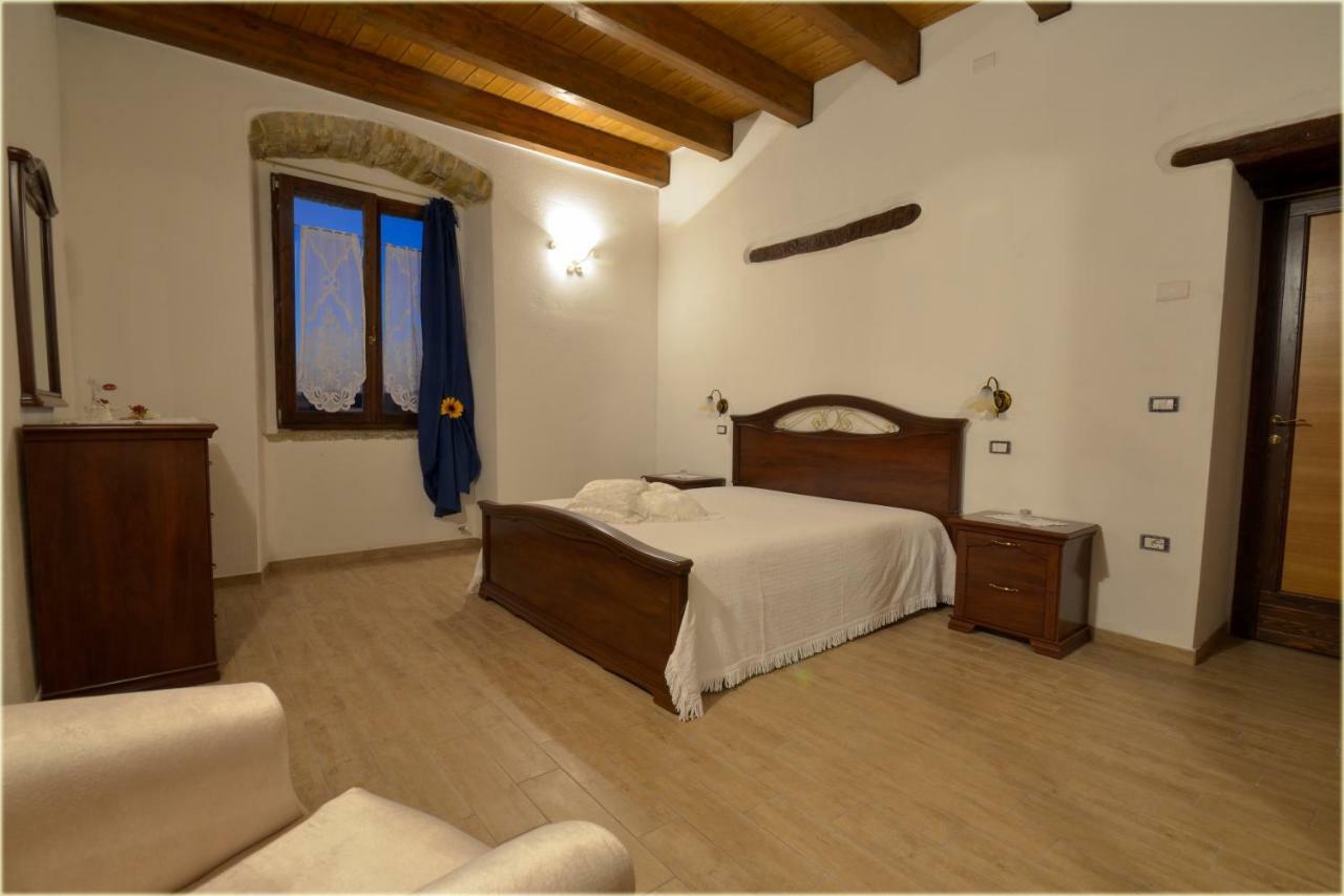 Il Palazzo Del Barone - Stanza Dei Maiorana Hotel Pietrapertosa Exterior photo